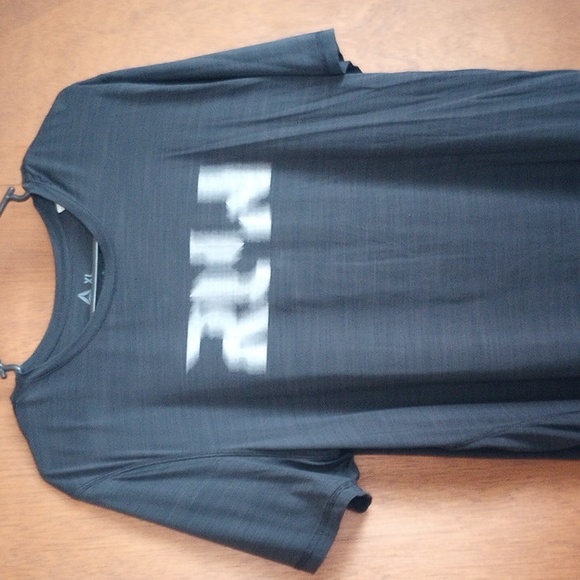 Reebok 'Run' Activchill shirt - Picture 2 of 5